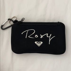Roxy zipper wallet